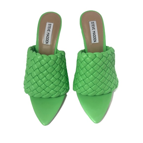 Steve Madden Heels Fateful Size 8 Bright Neon Green Pointy - Picture 3 of 6